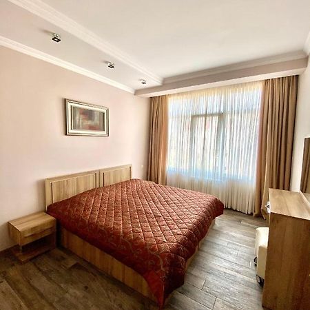 Villa Old Batumi Bagian luar foto