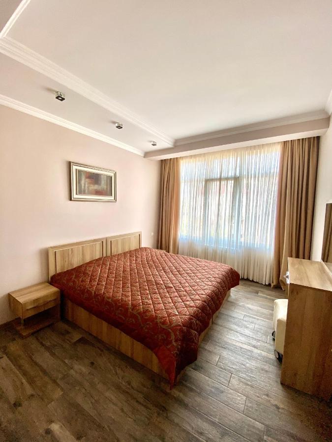 Villa Old Batumi Bagian luar foto